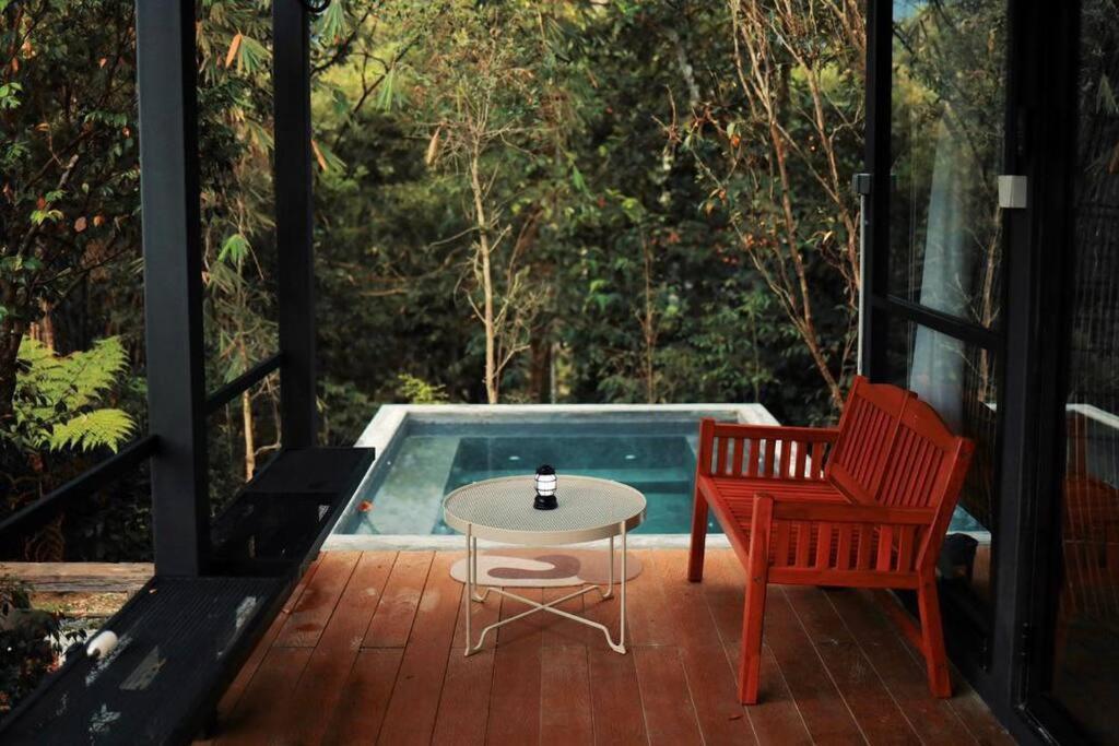 The Estate Hulu Rening - Private Retreat Cabin Batang Kali Eksteriør billede